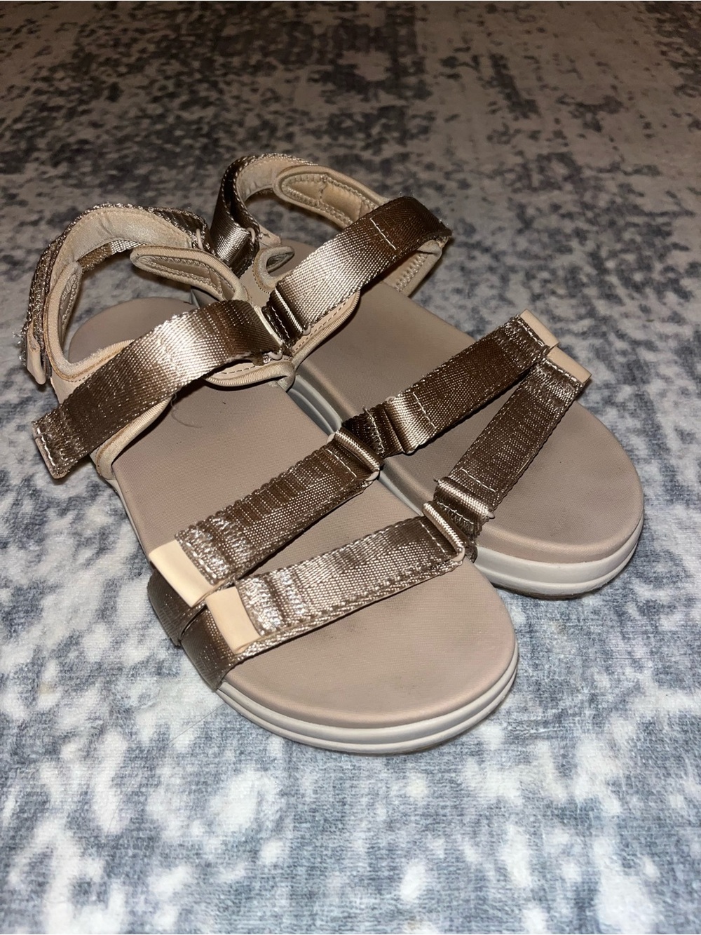 Abeo Joy Sandals Size 8 Beige Tan Comfort Coastal Walking Travel Shoes EUC